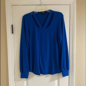 Large Royal Blue Karen Kane Sweater with V Cut Out